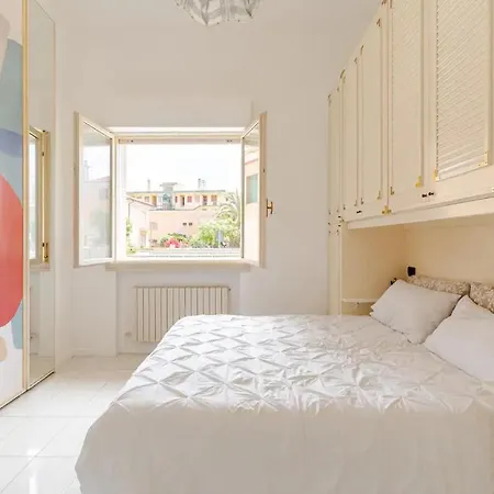 Apartamento Thekeystudio, Colori Del Mare With Private Parking In 2 Mins From The *