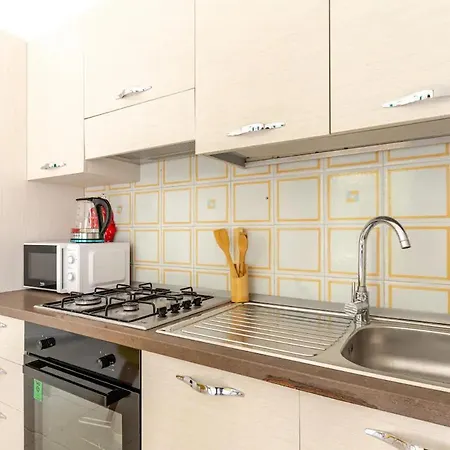Thekeystudio, Colori Del Mare With Private Parking In 2 Mins From The Appartamento *
